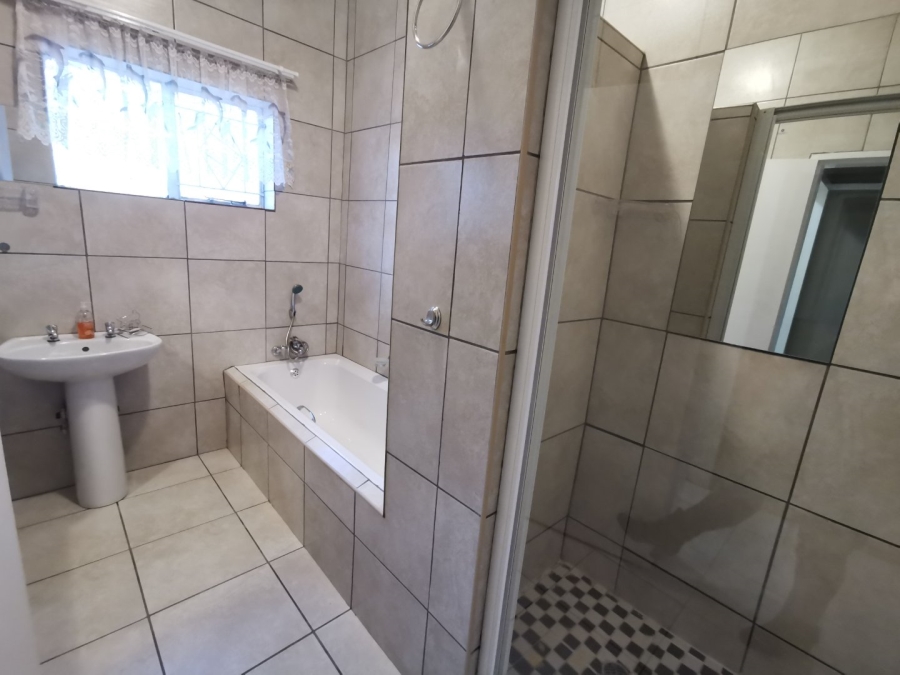 To Let 3 Bedroom Property for Rent in Potchefstroom South North West